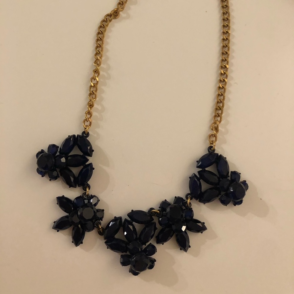 Beautiful navy J.Crew pendant necklace